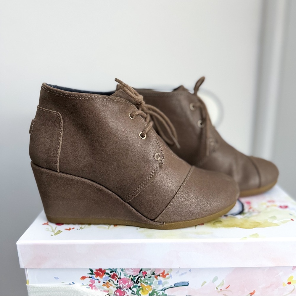 Toms Desert Wedge Bootie